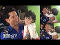 Sachin Tendulkar with his Little fan ‘Hinaya Heer’