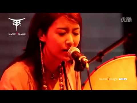 2013 央吉玛《悲歌》上海MAO现场.mp4