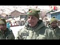 Ladakh पहुंचे रक्षा मंत्री Rajnath Singh, Siachen में जवानों से मुलाकात के बाद क्या कहा ? | Aaj Tak  - 16:55 min - News - Video