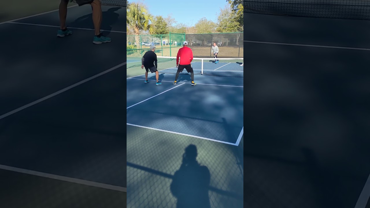 punch to the face #pickleballrocks #tennis #pickleballdoubles #badminton #pickleball