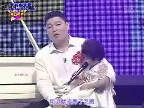 5살 어린소녀,한번 들은 곡을 피아노로 치다