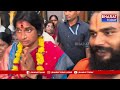 హైదరాబాద్ : గోల్కొండలో బిజేపి ఎంపి అభ్యర్థి మాదవి లత ఎన్నికల ప్రచారం | Bharat Today  - 19:25 min - News - Video
