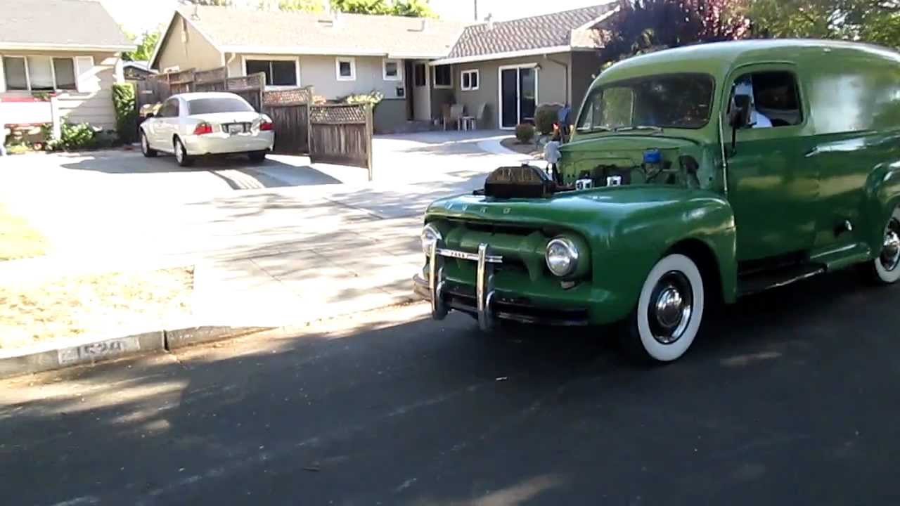 1952 Ford parking #10