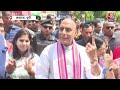 Election Phase 5 Voting: रक्षा मंत्री Rajnath Singh ने Lucknow में डाला वोट, जनता से की ये अपील  - 02:52 min - News - Video
