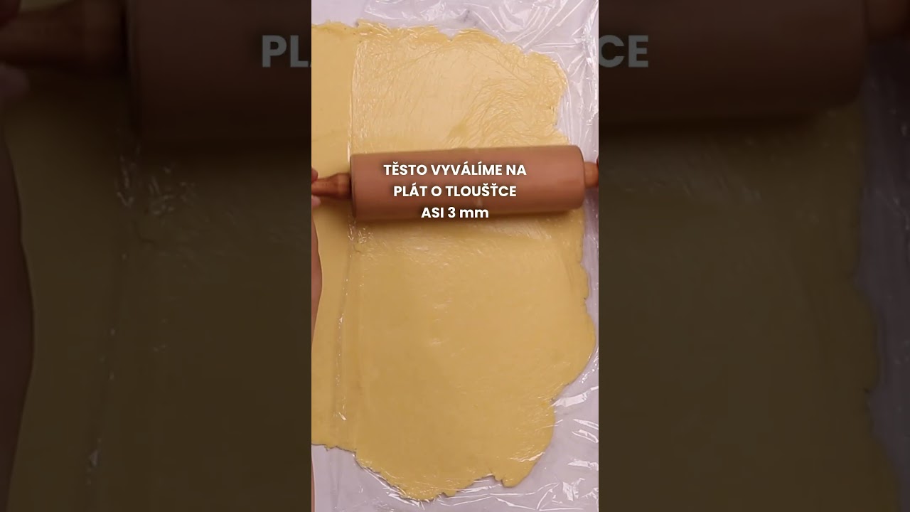 Sýrové tyčinky ze 4 surovin si nejlépe vychutnáte k vínu nebo pivu #toprecepty #foodie #recipe #food