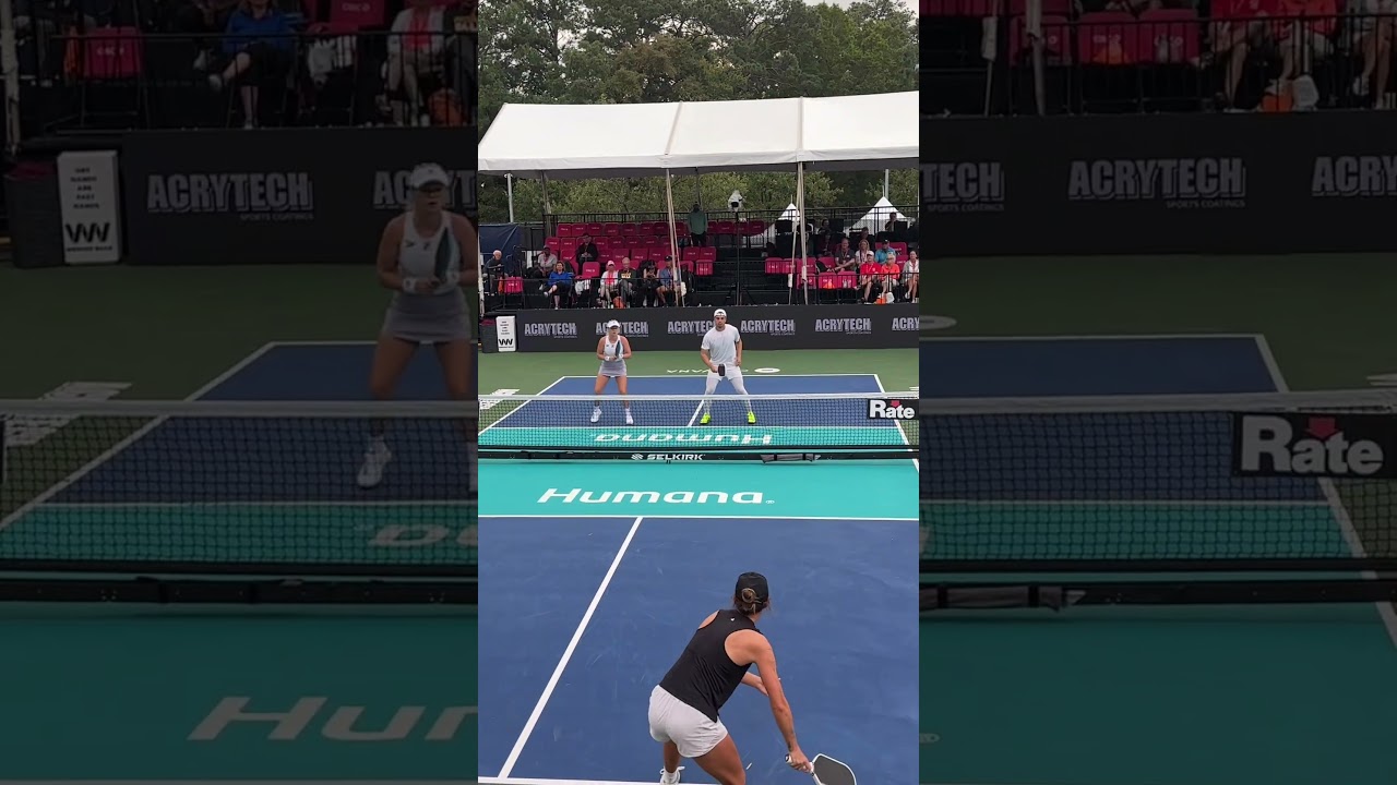 The hand speed and reaction time in pickleball is incredible 💥 Ben Johns wins it!