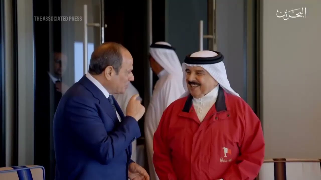 Egypt's President meets King Hamad bin Isa Al Khalifa in Manama during Gulf tour