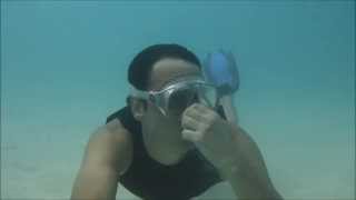 Freediving in Thasos Island - Greece at Marble Beach.
Thanks to Freediver HD at www.youtube.com/user/born2die83 for his freediving tips.
I am learning how to equalize the pressure in the ears.
Video i