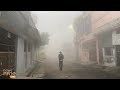 Prayagraj: Cold wave grips city with dense layer of fog  | News9  - 04:57 min - News - Video