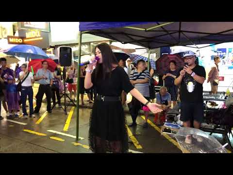 The greatest love of all「不打傘也要盡情投入演繹*藉著 JP Channel送給身在美國的朋友*謝謝您的點唱。」*(2018-07-15)中國香港歌手彭梓嘉