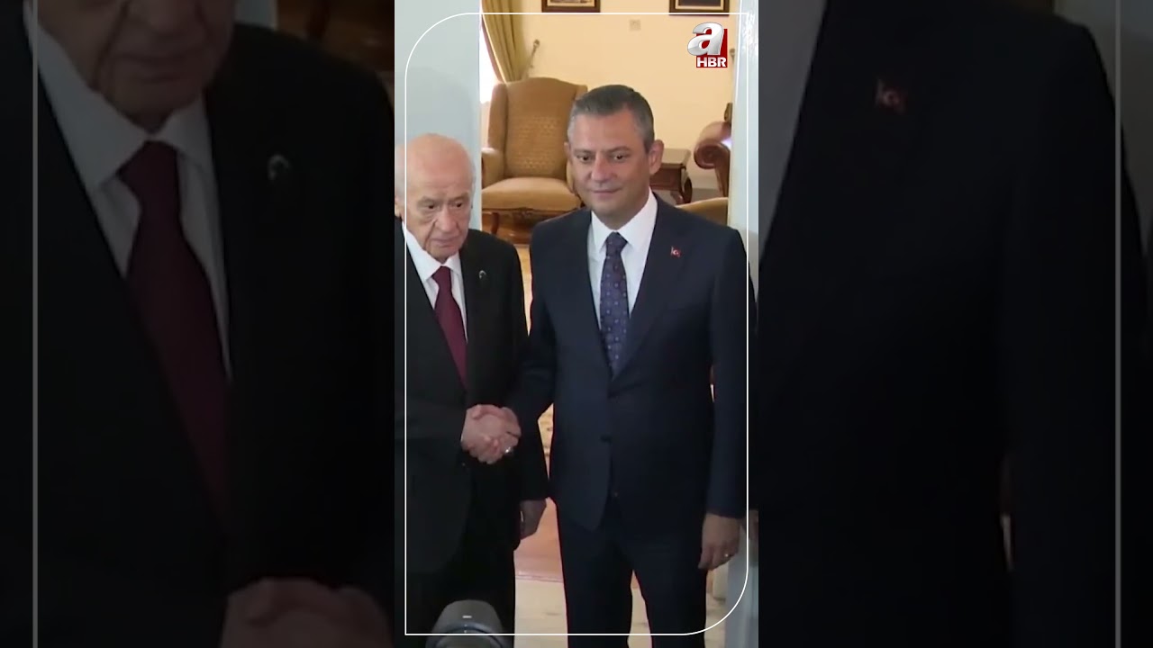 MHP lideri Devlet Bahçeli ile CHP lideri Özgür Özel Meclis'te bir araya geldi | A Haber