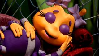 FIFI - Vek noc s kapelou