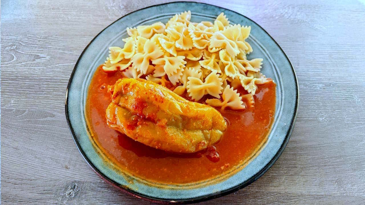 Tohle je důvod, proč se plněné papriky s rajskou omáčkou nikdy neomrzí | @zadnyspeky