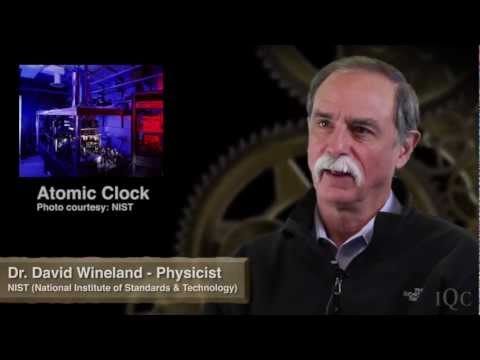 How Atomic Clocks Work - Dr. David Wineland - YouTube