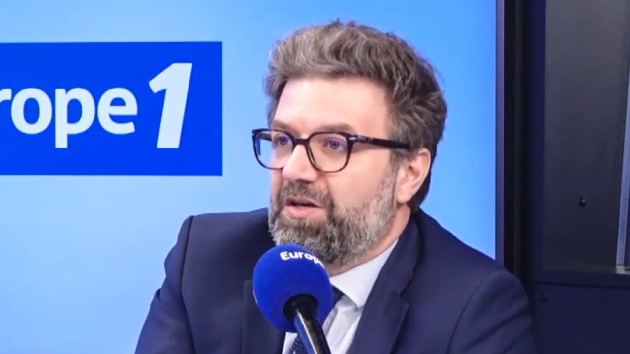 Marine Le Pen en tête des sondages : "Ce délit importe peu aux Français" (Arthur de Watrigant)
