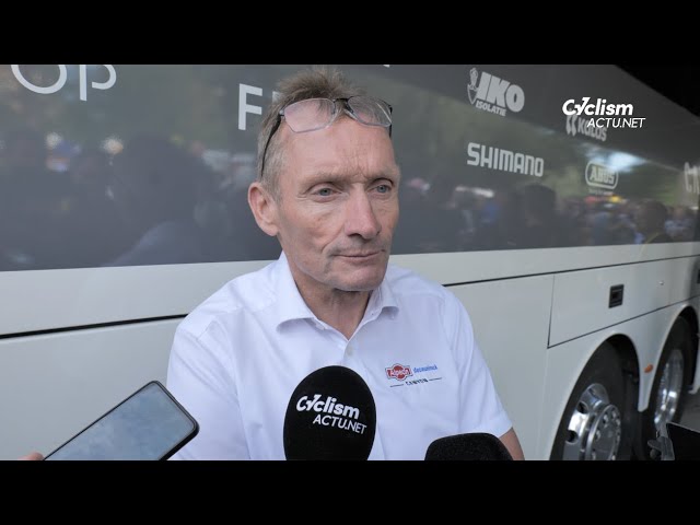 Tour de France 2025 - Adrie van der Poel : "Il n'y a pas de colère, on est triste pour Philipsen..."