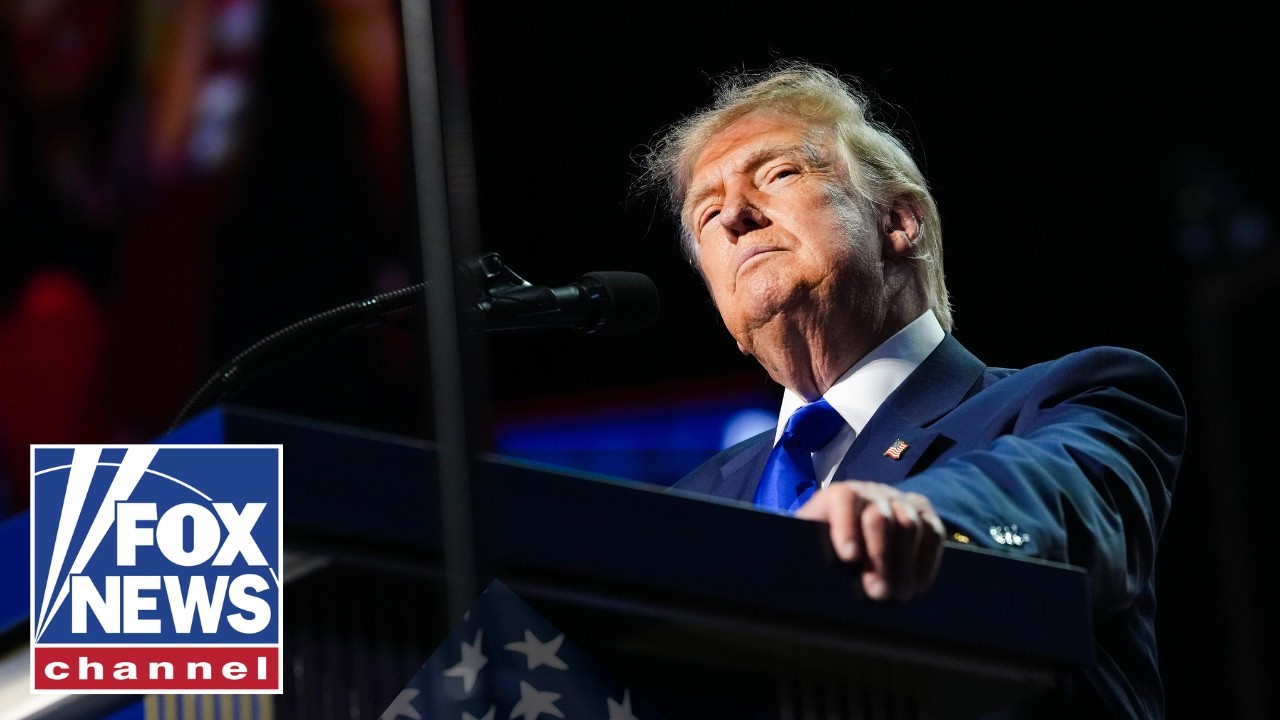 WATCH LIVE: President Donald Trump delivers remarks at Kansas campaign rally