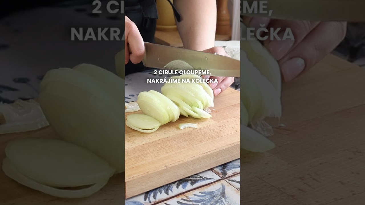 Pstruh pečený v troubě nejlépe vynikne s máslem a bylinkami #toprecepty #recept #foodie