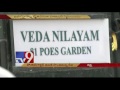 Jayalalithaa niece Deepa lays claim to Poes Garden