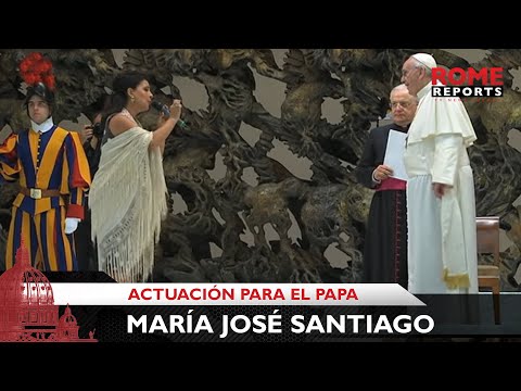 Cantante gitana sorprende al Papa Francisco con dos canciones flamencas