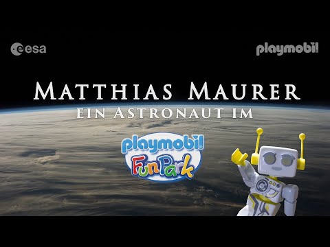 Astronaut Matthias Maurer im PLAYMOBIL FunPark | PLAYMOBIL Deutschland