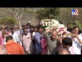 K Vishwanath laid to rest