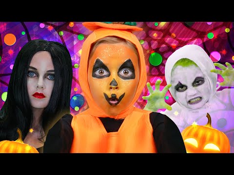 FUN Halloween Videos! | The WigglePop Show