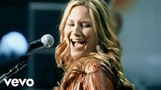 Sugarland - Down In Mississippi (Up To No Good) (Closed Captioned)
