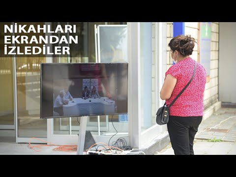 Bahçelievler’de Aileler Nikahları Ekrandan İzlediler