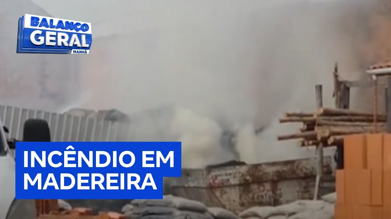 Incêndio atinge madeireira no interior de São Paulo