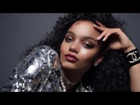 video Coco Mademoiselle Intense by Chanel Women EDP, 100ml