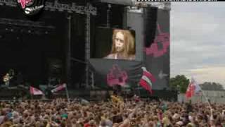 Newton Faulkner &#39;Dream Catch Me&#39; at V Festival 2008