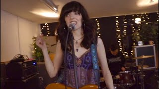 Dea Matrona - &#39;Red Button&#39; (Live from Jackie&#39;s Lane)