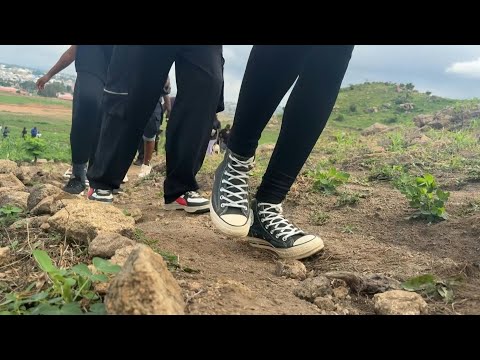 Nigerian hikers blaze trails despite threat of violence | AFP