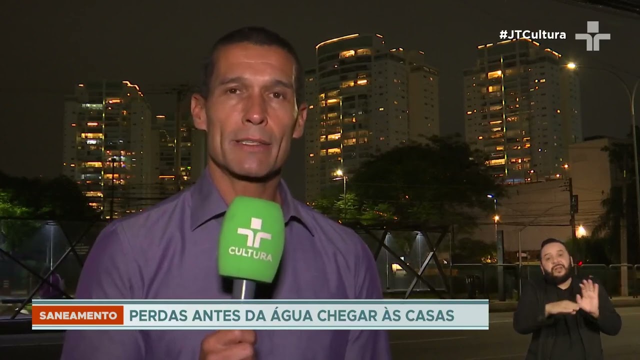 Brasil desperdiça 40% da água tratada antes de chegar às torneiras