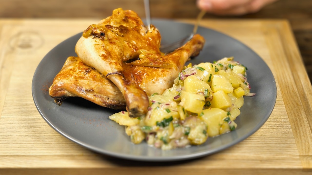 Německý BRAMBOROVÝ SALÁT a pečené křupavé KUŘE ♥️