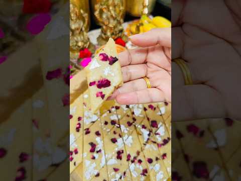Diwali Special Rose Kaju Katli #shorts #ytshorts #kajukatli #diwalisweets #diwalispecial #mithai