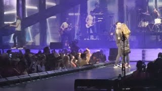 Girl Rushes Stage at Maroon 5 Concert, Kisses Adam Levine in Edmonton | Yegventures.ca Exclusive
