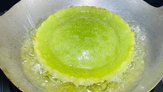 Chi tiết cách làm Bánh Tai Yến lá dứa dễ thành công nhất