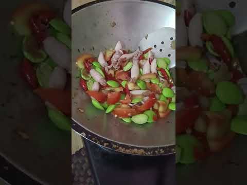 Stir-fried Squid and Stink Beans#squid#indonesianfood #stinkbeans#foodlover