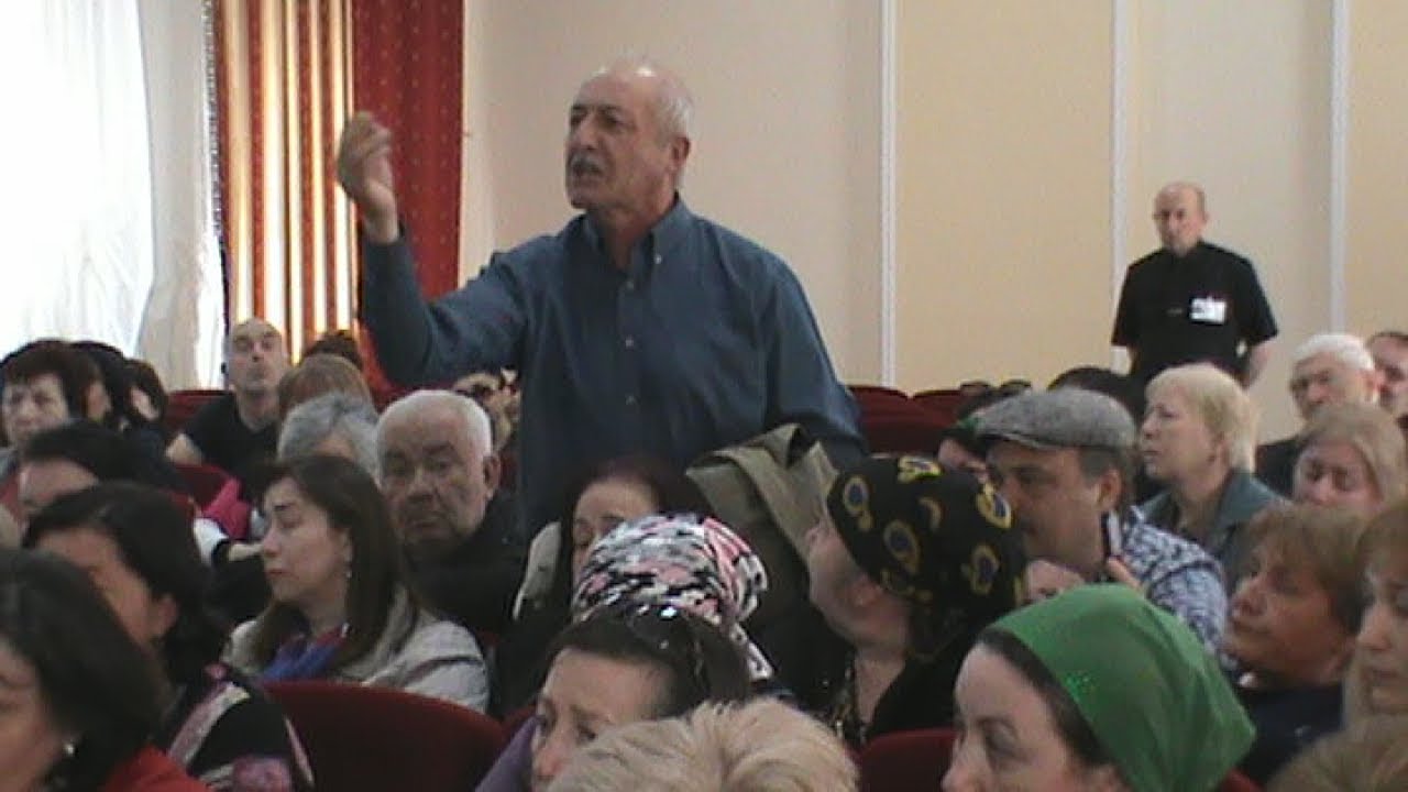 Нальчик: погорельцы возмущены подачкой властей
