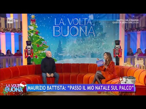 Maurizio Battista, il suo Natale sul palco - La Volta Buona 18/12/2023