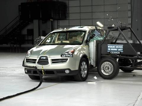 Відео краш-тесту Subaru Tribeca 2005 - 2007