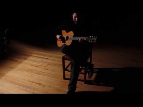 Spiros Delegos - Kai giati de mas to les by Giorgos Katsaros / Spiros Delegos [guitar & vocals]