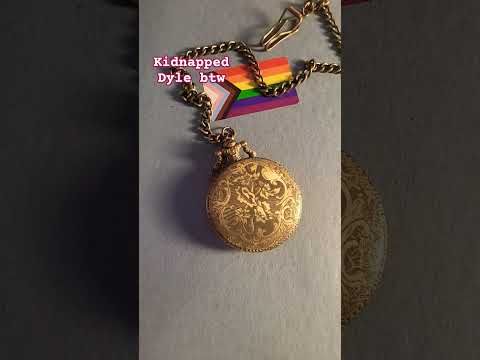 I fr love this pocket watch, I'ma genuinely use it 🙏#ibispaintx #digitalartart #dandysworld