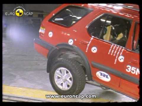 Видео краш-теста Opel Frontera sport 1998 - 2004