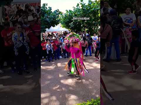 Baile y #tradicion #berriozábal #bailesmexicanos #danza #usa #tradiciones #baile #marimba #chiapas