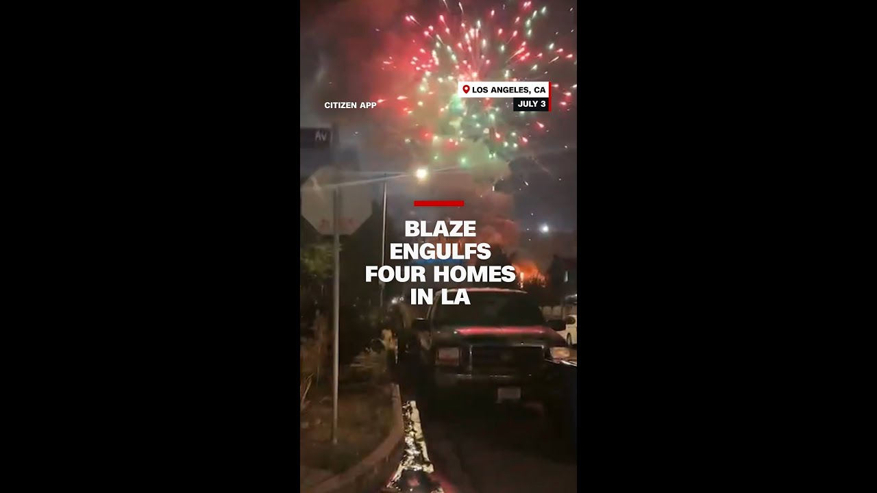 Blaze engulfs 4 homes in Los Angeles