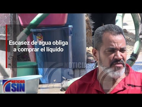 Escasez de agua obliga a comprar el líquido