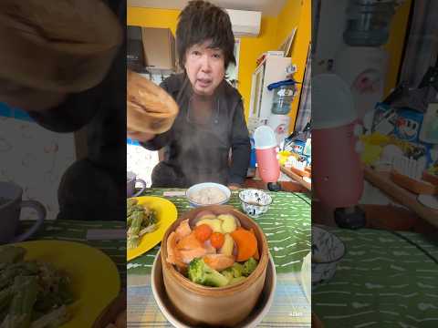 サーモンと野菜の蒸料理食べた #asmr #mukbang #shorts